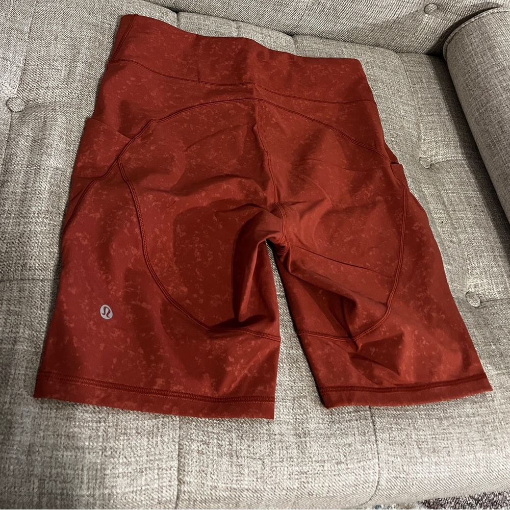 Lululemon Track and Train Bike Short 8in
